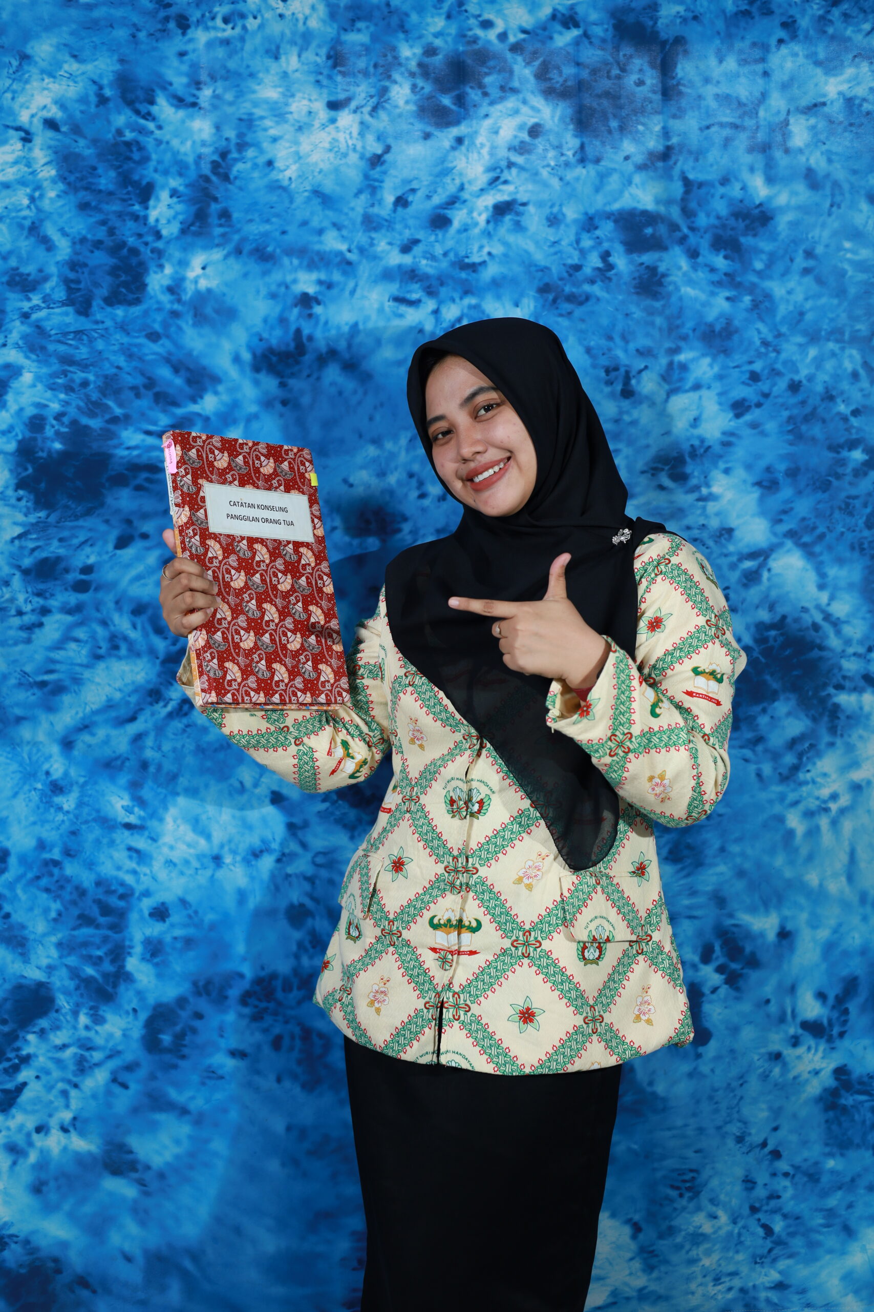 Azzahro Firdaus, S.Pd (BK)