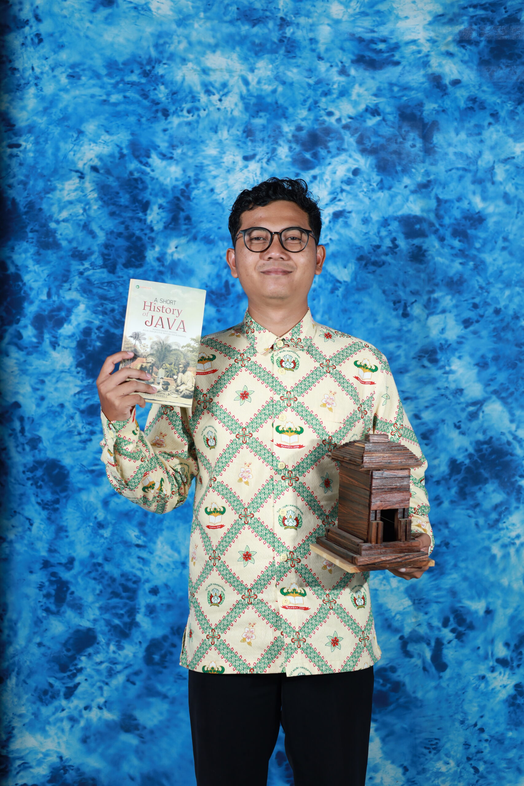 Eko Rahmad Ramadhana, S.Pd (SEJARAH)