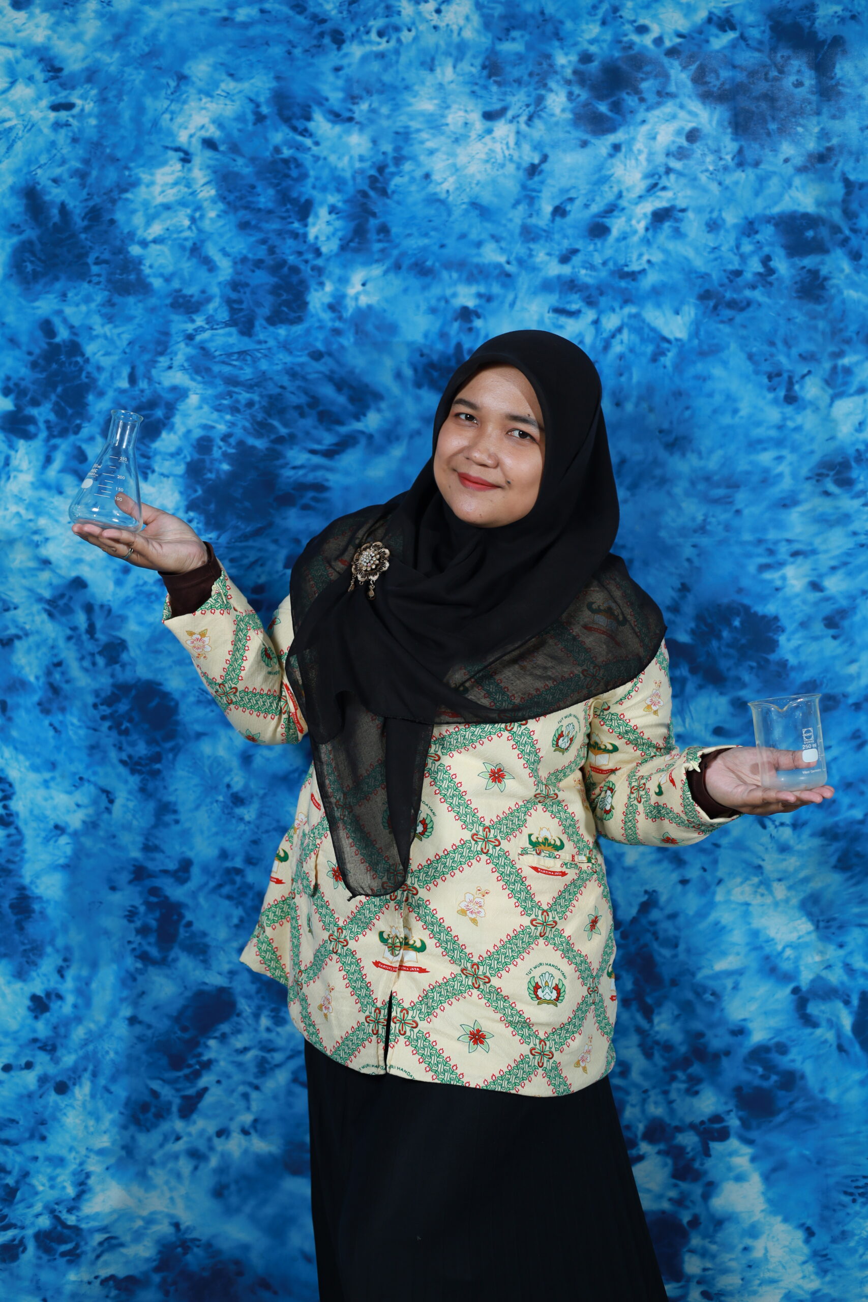 Intan Risti Habibi, S.Pd. Gr (KIMIA)