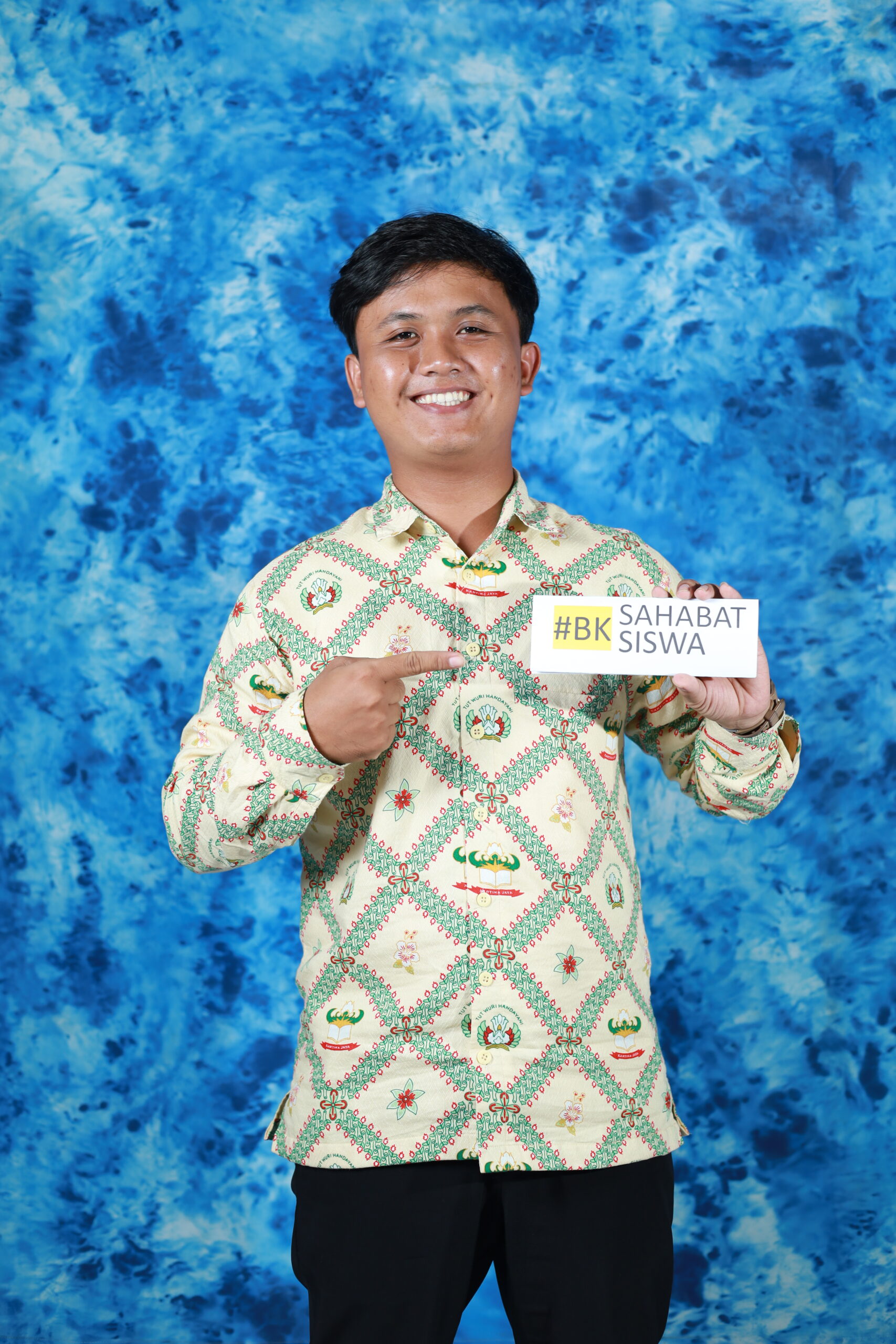 Khizqil, S.Pd (BK)