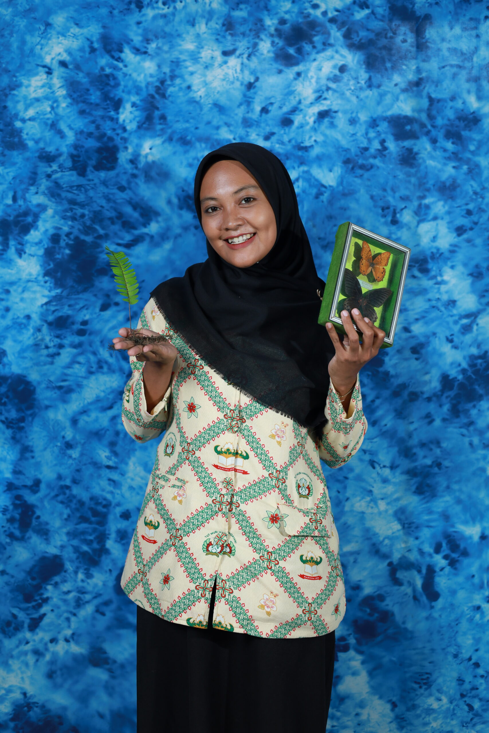 Sania Fitri Kusumaningsih, S.Pd (BIOLOGI)